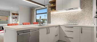 Sauvignon Place - Blenheim Holiday Home