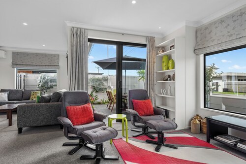 Sauvignon Place - Blenheim Holiday Home