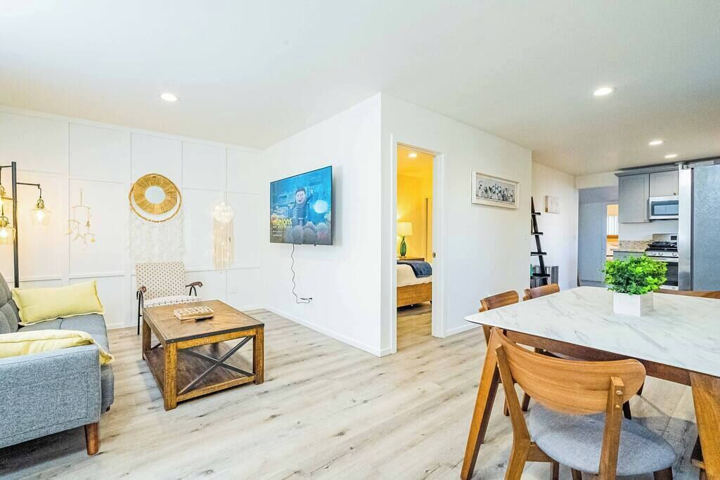 House, 2 Queen Beds, Patio, Garden View (1201 Glendora) | Interior