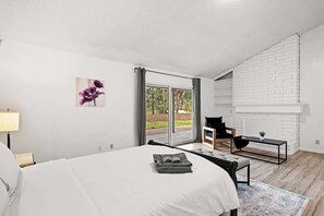 5 habitaciones, decoración personalizada y muebles diferentes 