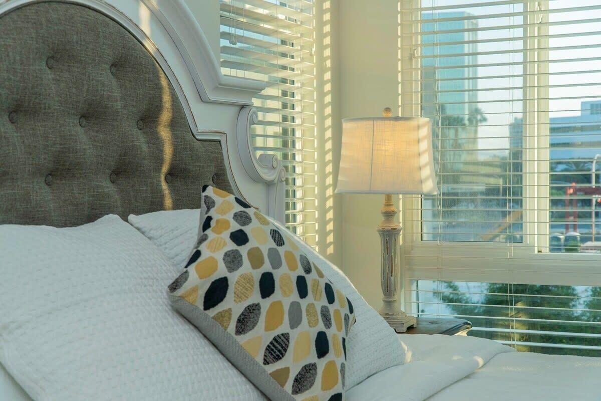 1 Schlafzimmer, individuell dekoriert, individuell eingerichtet