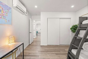 2 chambres, décoration personnalisée, ameublement personnalisé