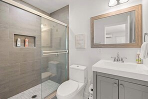 Apartment, Multiple Beds, Patio, Garden View (Lake #4-2 Altadena) | Bathroom | Designer toiletries, towels - Modern Family Getaway w/ Spacious Living Areas #4 (Altadena)
