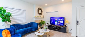 Not Affected by the Fire/elegant Pasadena Retreat Prime Comfort Awaits