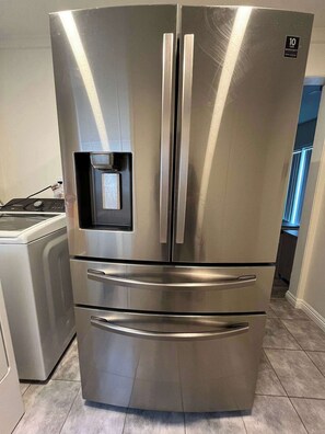 House, 2 Queen Beds, Patio, Garden View (1203 1/2 Glendora) | Interior - Chic Historic Route 66 Home - Ideal for Relaxation (Glendora)