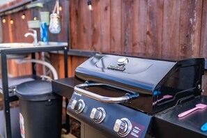 Property grounds - Urban Glamping Oasis: Comfort & Adventure Combined (Glendora)