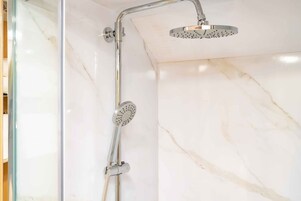 Cabin, 1 Queen Bed, Patio, Garden View (GLAMP 503 Glendora) | Bathroom | Designer toiletries, towels, toilet paper