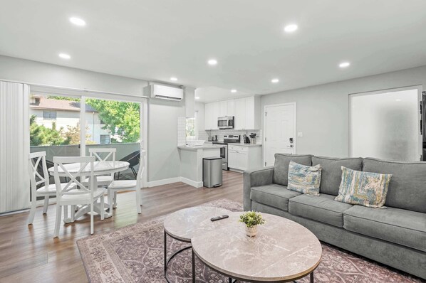 Apartment, Multiple Beds, Patio, Garden View (Lake #6 Altadena) | Interior - Chic Modern Hideaway w/ Patio Near LA Best Sights (Altadena)