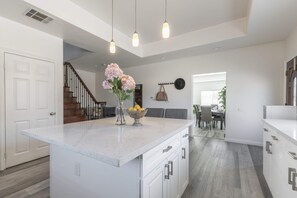 House, Multiple Beds, Patio (7931 B, Rosemead) | Dining - Chic & Cozy Home - Perfect Southern California Getaway (Rosemead)