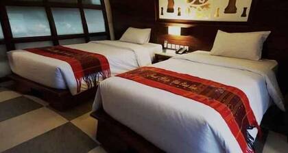 Grand Master Villa Tomohon