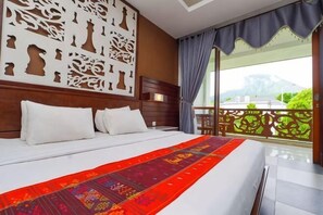 Room - Grand Master Villa Tomohon (North Tomohon)