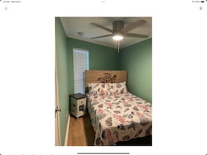 1 bedroom, WiFi, bed sheets - Cozy condo in beautiful Corpus Christi with AC, WiFi (Corpus Christi)