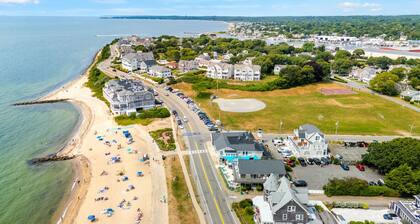 Partial Ocean View Studio w/ Private Deck (308)