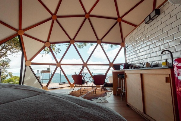The Dome | 1 bedroom, laptop workspace, free WiFi