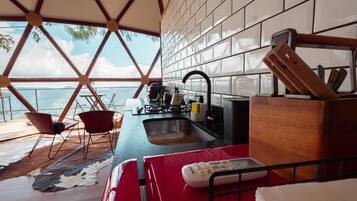 1 bedroom, laptop workspace, free WiFi