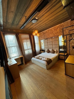 In-room safe, desk, laptop workspace, iron/ironing board