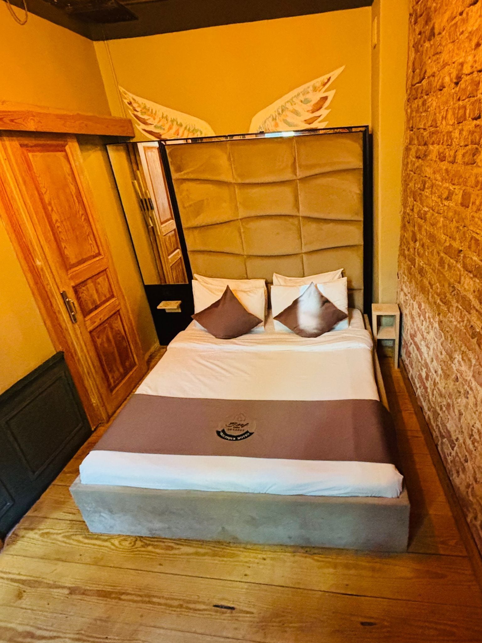 Habitación estándar, 1 habitación | Caja de seguridad en la habitación y escritorio 