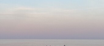 Stunning Sunsets & Coastal Charm in Milford!