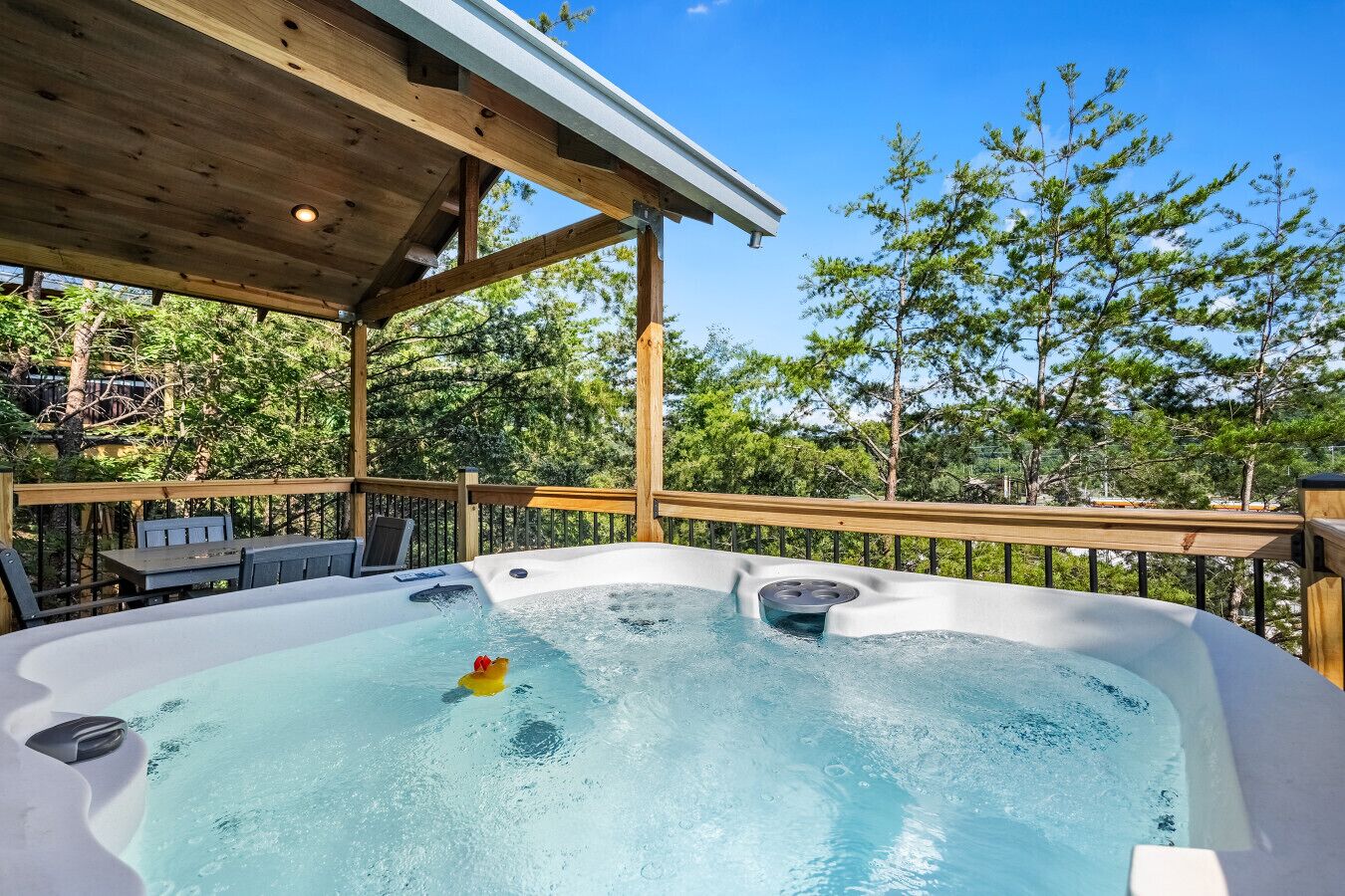 TreeLodge Downtown in the Forge Reviews, Deals & Photos 2026