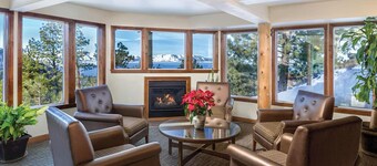 Terrific hotel suites next to Heavenly Stagecoach Resort