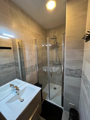 Hair dryer, towels - Loft Edelweiss (Font-Romeu-Odeillo-Via)
