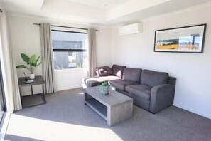 Room - RodmanStar Apartment (Lake Tekapo)