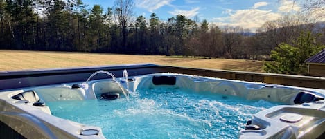 Bain à remous extérieur