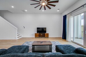 TV