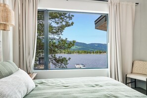 5 sovrum, skrivbord, gratis wi-fi och sängkläder