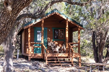 Basic Cabin, Multiple Beds, Shared Bathhouse, Mountain View