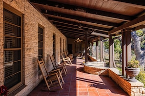 Grand House | Terrace/patio