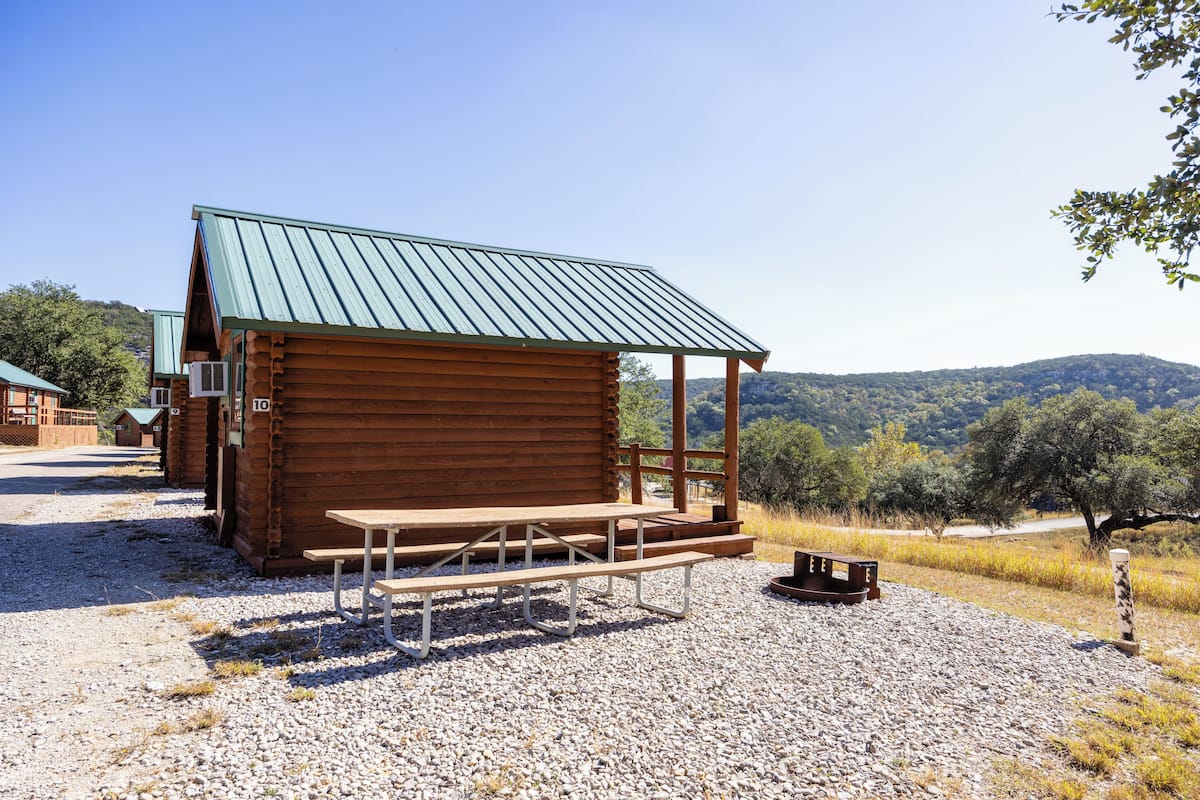 Wi-Fi gratuit, draps fournis