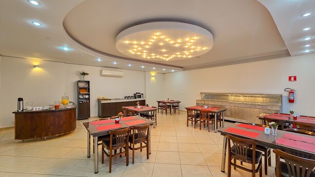 Breakfast area - Brew Hotel (Ribeirão Preto)