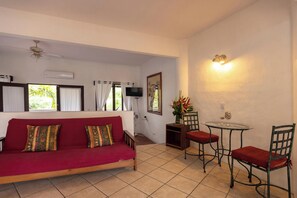 Living area - Villas Spring #8 w/Pool Close to Everything in Manuel Antonio (Quepos)