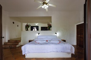 1 bedroom, iron/ironing board, WiFi, bed sheets - Villas Spring #8 w/Pool Close to Everything in Manuel Antonio (Quepos)
