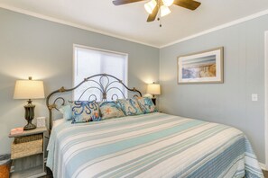 2 chambres, bureau, fer et planche à repasser, accès Internet