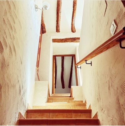 Rural house with PRIVATE swimming pool and barbecue