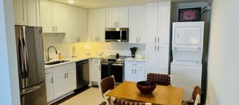 Downtown Auburn Retreat- Walking distance to Stadium, Toomer's & More!