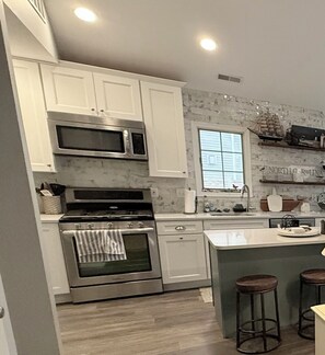Fridge, microwave, oven, dishwasher