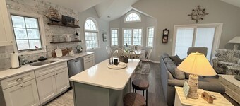 Sunday - Sunday Too Cute..Quite south end of OC- 3 BR -2 bath -PET FRIENDLY
