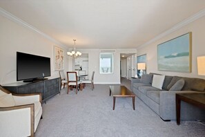 TV - Marco Beach Ocean Resort beautiful 8th floor 2 BR beach condo overlooking Gulf (Marco Island)