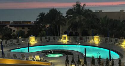 Marco Beach Ocean Resort beautiful 8th floor 2 BR beach condo overlooking Gulf