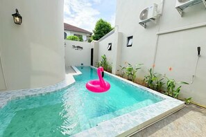 Unclassified image, 4 of 17, button - Brittany Private Pool Villa-Pattaya (Sattahip)