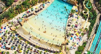 WONDERFUL VILLA BY THE SEA IN ROME