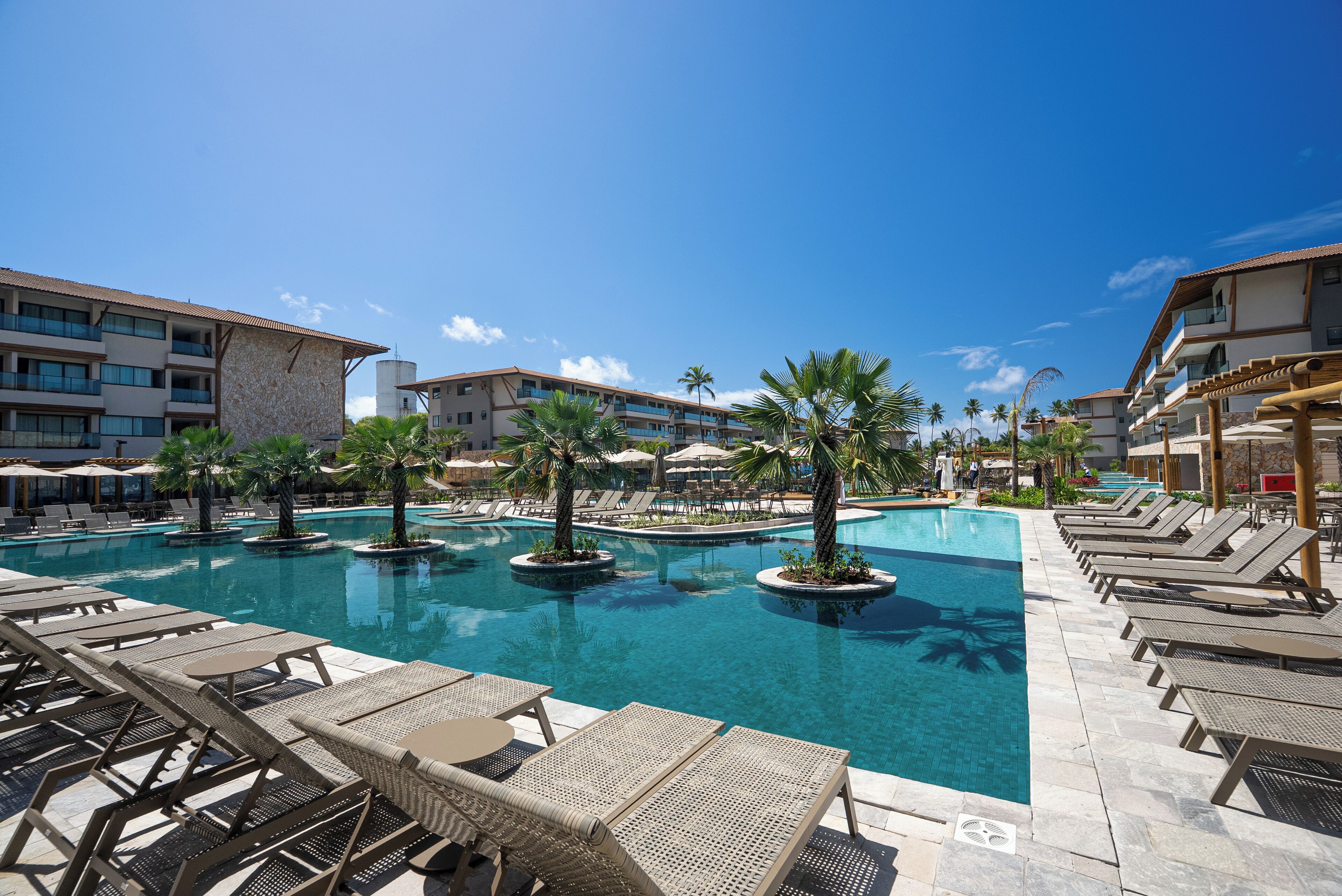 2 indoor pools, 5 outdoor pools, pool umbrellas, pool loungers