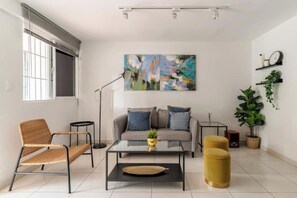 Living area - Alojamiento Entero - Rosa Duarte 33-A (Santo domingo)