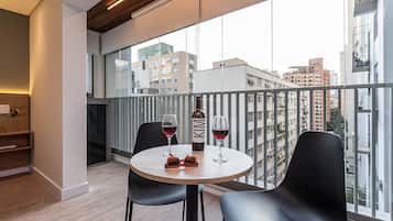 ์ปดํฌํธ ์คํ๋์ค | ๋ค์ด๋