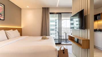 Studio Keluarga | 1 kamar tidur, ruang kerja ramah laptop, dan setrika/meja setrika