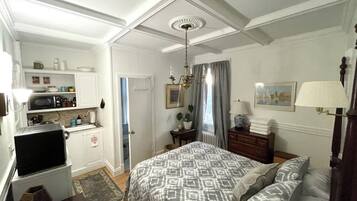 1 多间卧室、客房内保险箱、熨斗/熨衣板、WiFi