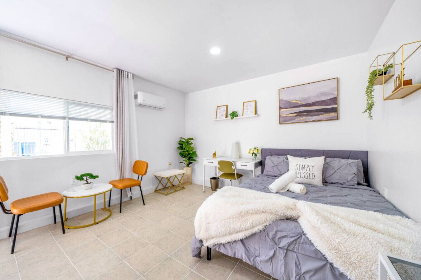 3 slaapkamers, een bureau, een strijkplank/strijkijzer, wifi